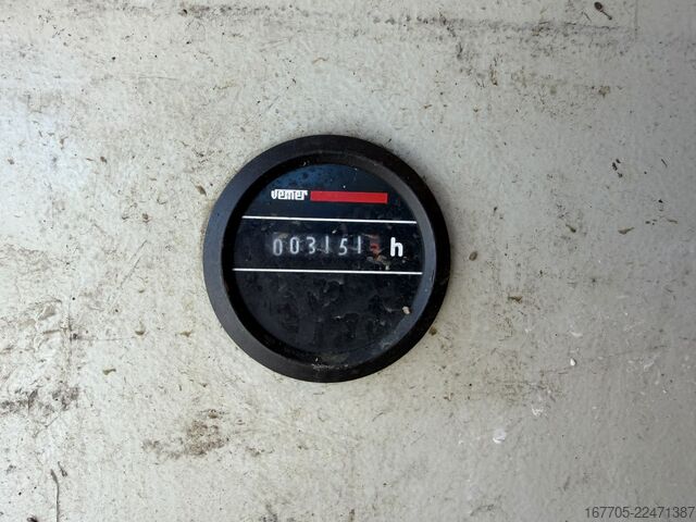 Betonpumpebil MAN 33 362 DF