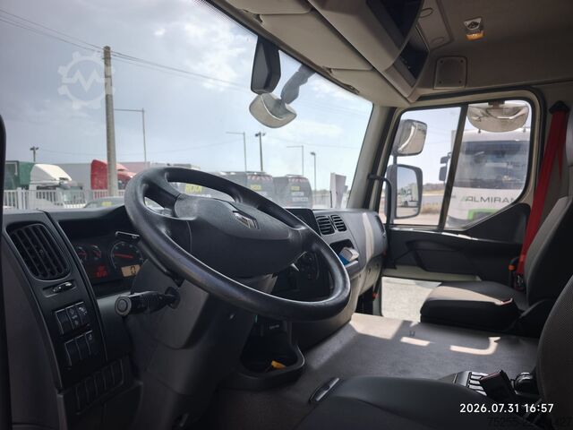 Ladbil med presenning RENAULT 26.320 D WIDE 6X2 EURO 6