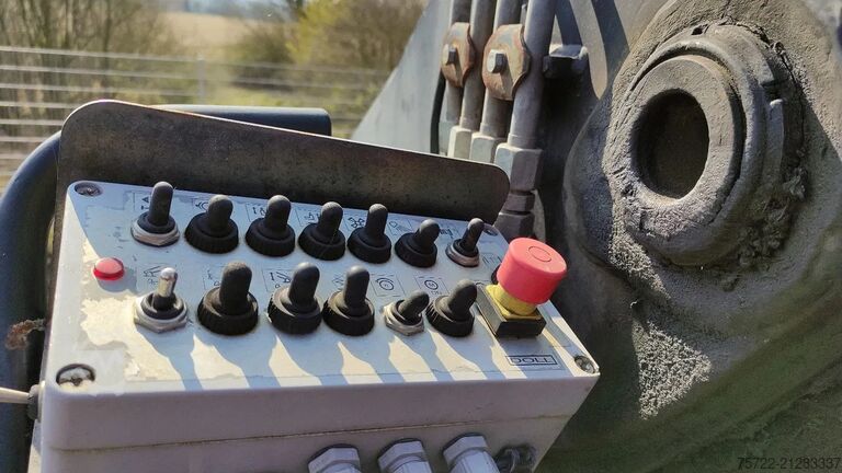 Přepravník dřeva Diversen LADEKRAN LOGLIFT F251S 80A LADEKRAN LOGLIFT F25...