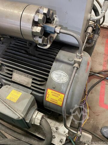 Wasserstrahlschneidanlage Flow WMC 2 4020