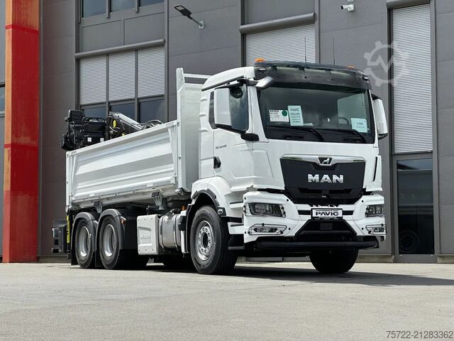 Ribaltabile con gru MAN TGS 33.440 6x4 BL Tajfun Liv L150K Recycling Kran