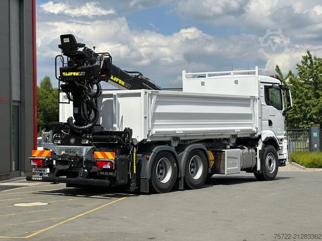 Ribaltabile con gru MAN TGS 33.440 6x4 BL Tajfun Liv L150K Recycling Kran