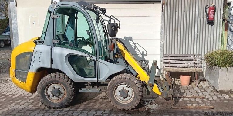 Loader Kramer 180