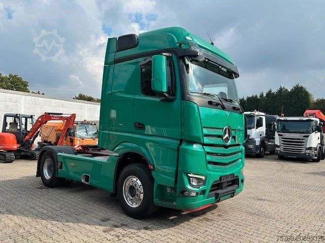 Standard dragbil MERCEDES-BENZ 1851 Actros SZM mit Kipper-Pumpe 4x2 MP6