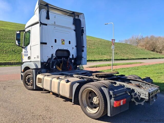 Volume SZM Mercedes-Benz Actros 1827 Actros 1827 Mega Lowdeck