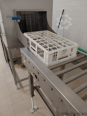 καθολικό κέντρο κατεργασίας  Umývačka prepraviek UP 300E