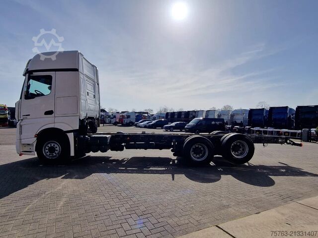 Chassis met cabine Mercedes-Benz Actros 2663 Gigaspace 6x2 - Retarder - 4.90 WB ...