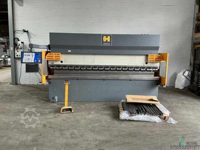 ABKANT PRESA HACO PPM 36100, 3600mm x 100t, 2011. HACO PPM 36100, 3600mm x 100t