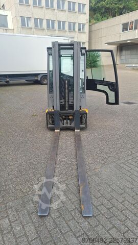 Targonca Jungheinrich EFG 216k SP G+E 440 DZ