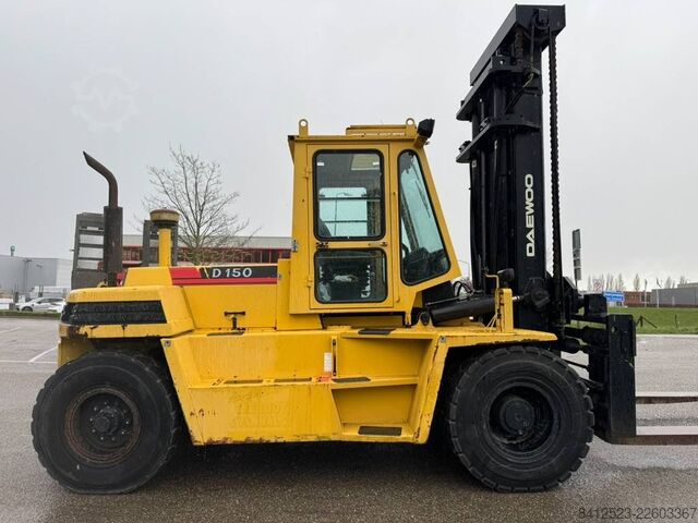 Gabelstapler Daewoo Doosan D 150