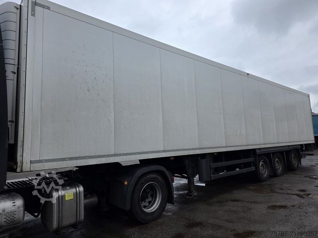Reefer semitrailer SCHMITZ CARGOBULL Tiefkühler, 3 Kammern, Lift, LBW, SCB*S3B
