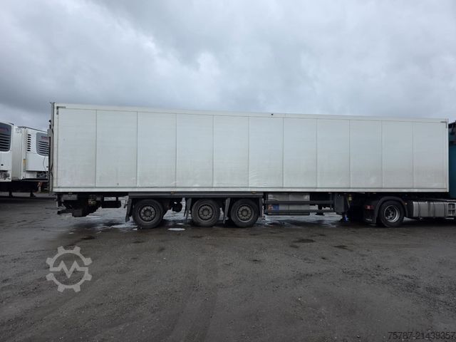 Reefer semitrailer SCHMITZ CARGOBULL Tiefkühler, 3 Kammern, Lift, LBW, SCB*S3B