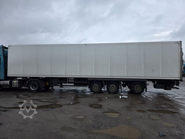Reefer semitrailer SCHMITZ CARGOBULL Tiefkühler, 3 Kammern, Lift, LBW, SCB*S3B