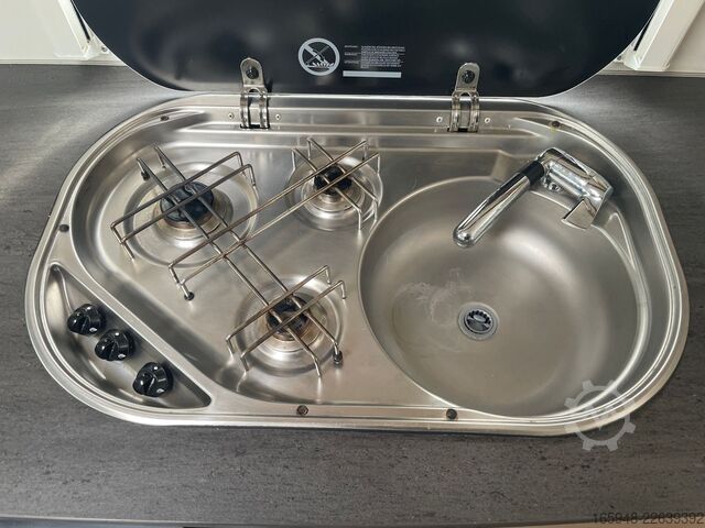 Halvintegrerad husbil SUNLIGHT V 66 VANS | Einzelbetten,TV+SAT,Markise