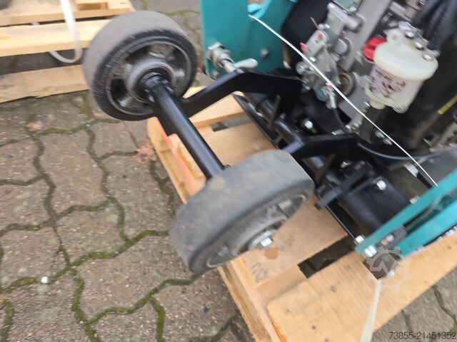 χειροκίνητος συμπιεστής Ammann APF 2050