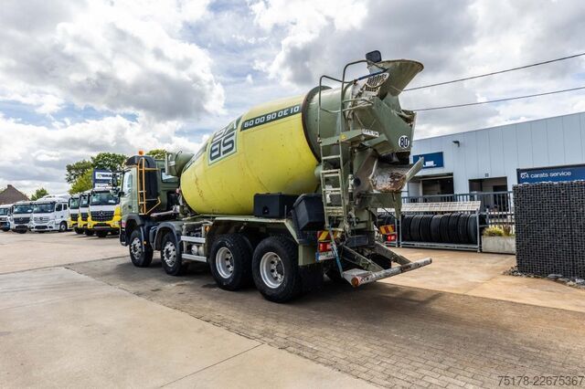 Liquidificador VOLVO FMX 410+LIEBHERR