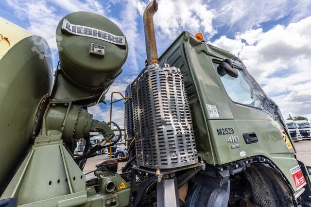 Liquidificador VOLVO FMX 410+LIEBHERR