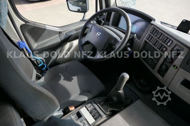 LKW mit Kofferaufbau VOLVO FE 300 Koffer XL-Tank LBW