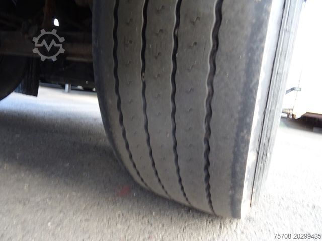 Nápojový přívěs KRONE 2Achs Schwenkwand*7,3 m*2 to LBW*technisch Top!!