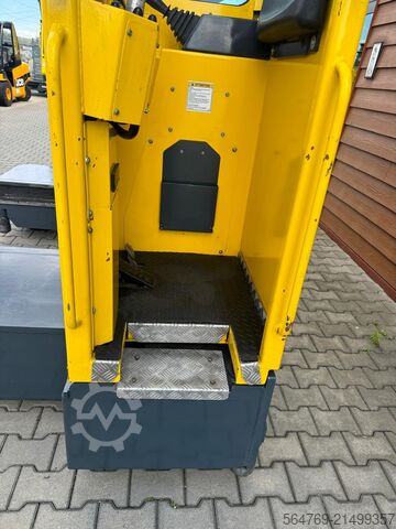 četvorosmerni viljuškar Combilift C2500 EST /Only 1451 hours/ Battery 81%