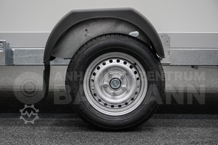  Vezeko HUSKY F 08.25 246X127X10CM 750KG ABSENKER