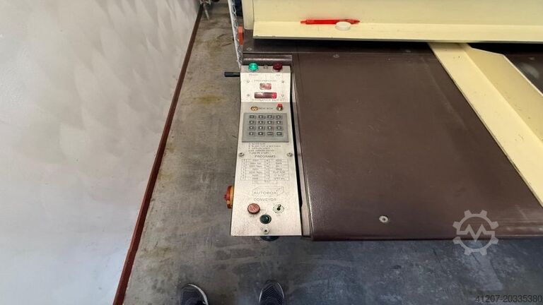 Různé Autobox HP 2000 Boxmaker