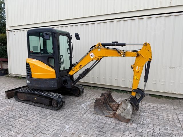 Minigrävare BOBCAT E26 / 2016 BJ / 3 x Löffel