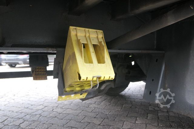 Lågbyggd trailer MEUSBURGER MPJ 3, Rampen, Luft-Lift, Bordwände, Container