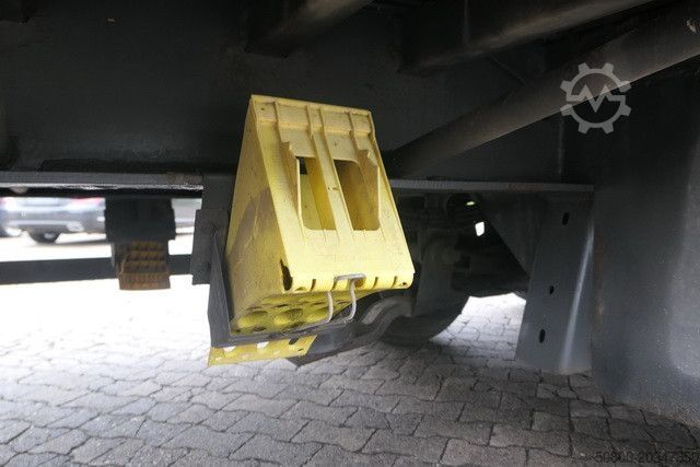 Släpvagn med arbetsplattform MEUSBURGER MPJ 3, Rampen, Luft-Lift, Bordwände, Container