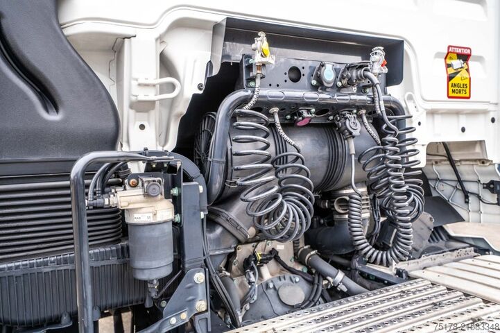 Estándar-SZM MAN TGX 18.470 BL SA +ADR+INTARDER