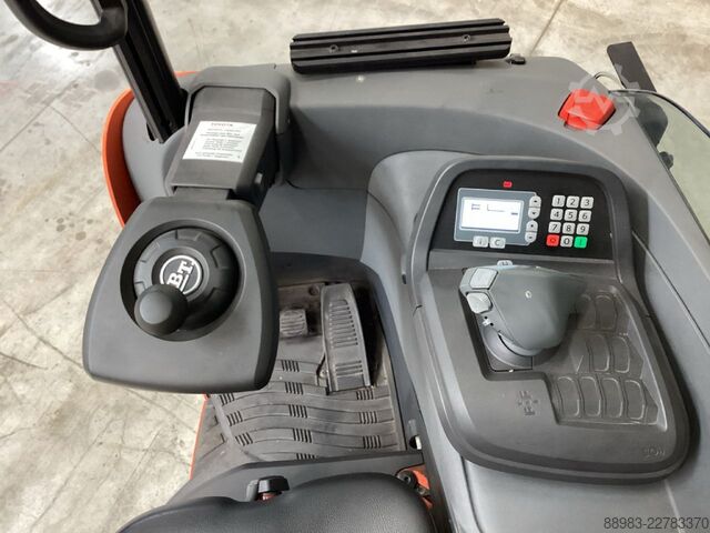 Reachtruck *Sonstige RRE160