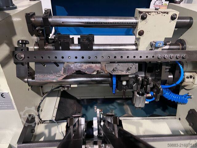 Tour à bois / tour Genini TBK 70