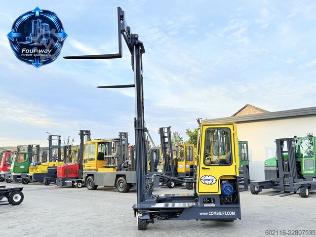 Dört yollu forklift Combilift C4800 GAS DUPLEX 4040MM FREE-LIFT