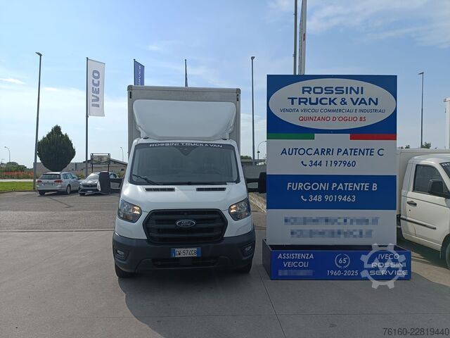 Box van Ford Transit Cassone