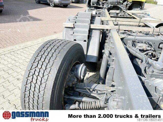 Vrachtwagenchassis Volvo FM 450 6x2, Motorabtrieb, Lenk-/Liftachse