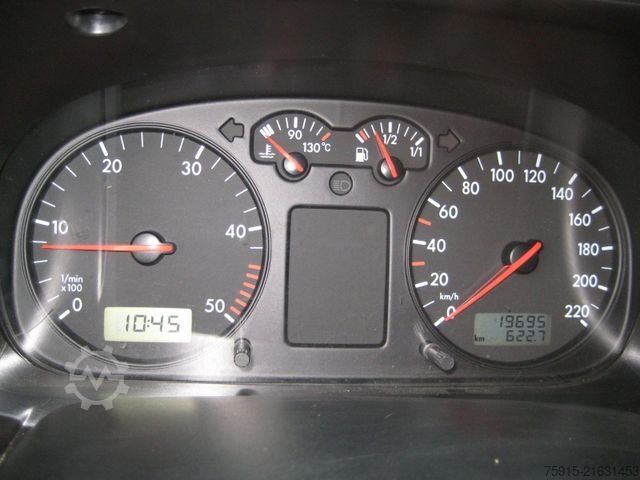 Minibus VOLKSWAGEN T4 TDI syncro 4x4 lang 5-Sitzer 2003 *19.700 KM*