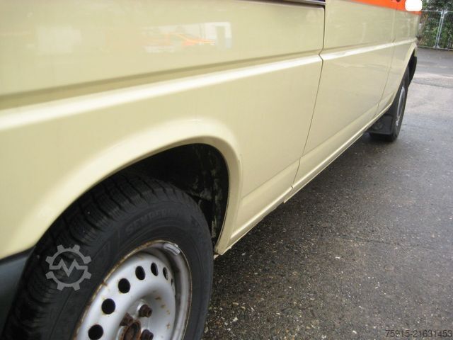 Minibus VOLKSWAGEN T4 TDI syncro 4x4 lang 5-Sitzer 2003 *19.700 KM*