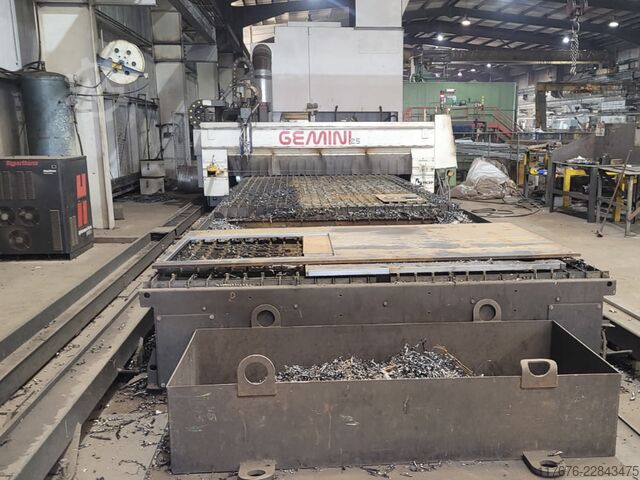 CNC STROJ NA ZPRACOVÁNÍ PLECHŮ FICEP GEMINI HP25