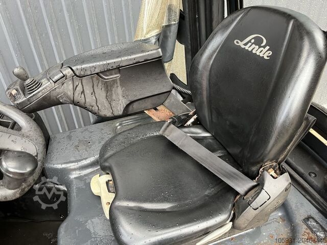 Elektrische vorkheftruck 3 wielen Linde E14-02