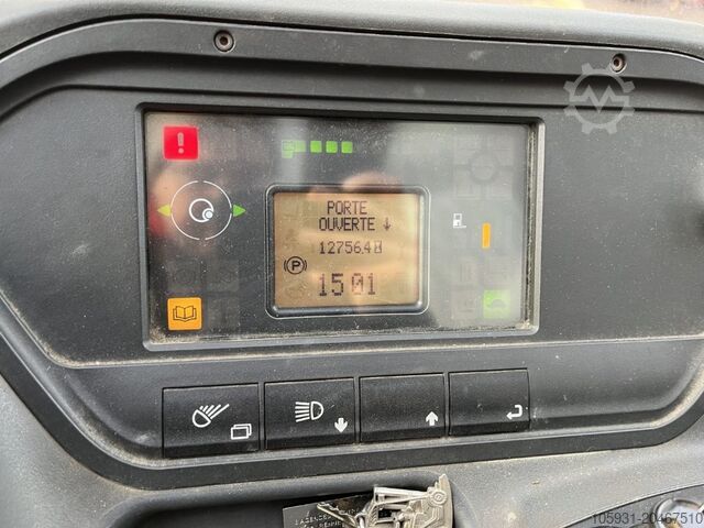 Reach Truck Linde R16HD-01