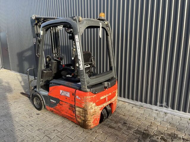Electric 3-wheel forklift Linde E16-02