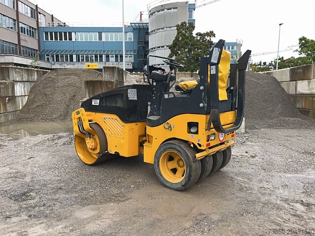Combi Roller Bomag BW 125 AC-4