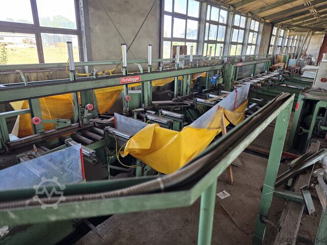 Through-feed machining center Hundegger p10