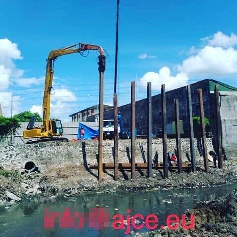 Mașină de stivuire AJCE AVH30 Sheet Pile Vibro Hammer Pile Driver