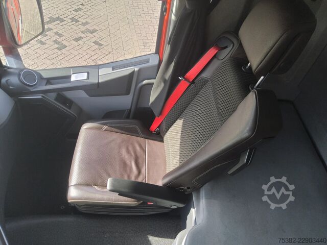 Estándar-SZM Renault T430 SLEEPERCAB 6x2 - 85-BFK-7 - TACHO V2 - PTO...