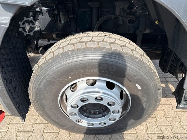 Kamion sa pumpom za beton MAN TGS 41.470 8x4 EURO6 PUMI CIFA MAGNUM MK28L