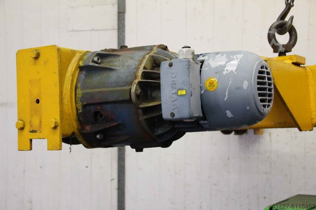 Kraanwagen met kettingtakel Demag Stahl Tragkraft 3200 kg