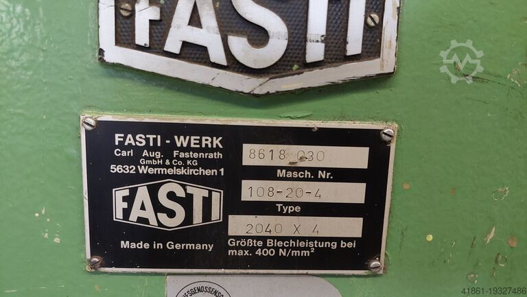 Gemotoriseerde plaatbuigmachine met drie rollen FASTI 108/20/4