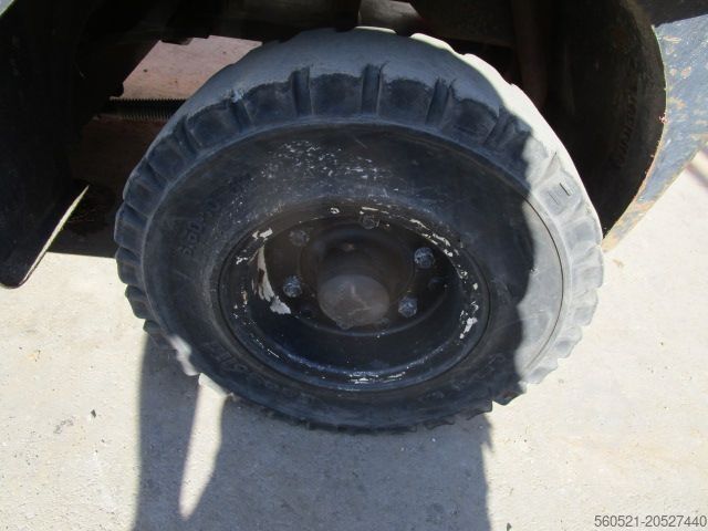 Dízel targoncák Hyster 3 Ton.- Triplex-Freihub 4,8m - Seitenschieber