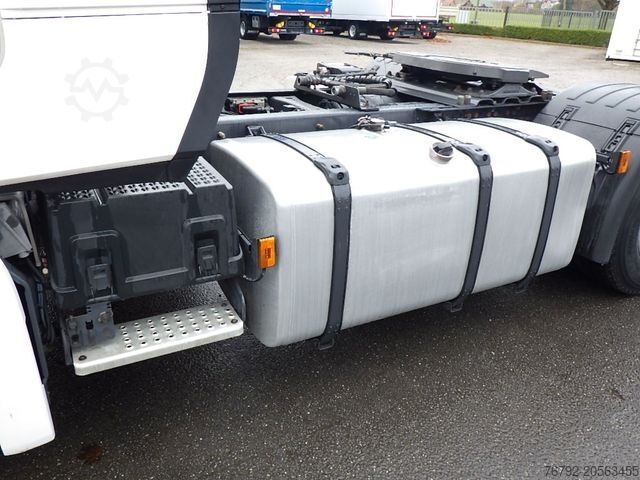 Standard SZM SCANIA R 450 A Highline/Ret./Hydr./Safety/Leder/Spoiler